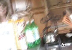 Egy rövid beszélgetés után, egy barna hajú nő egy késsel a három gazdálkodóba elégedett volt a szexfilmek magyarul megjelenésével. Miután a pengék, ez egy három-behatolnak a hős és a halál a szájban.